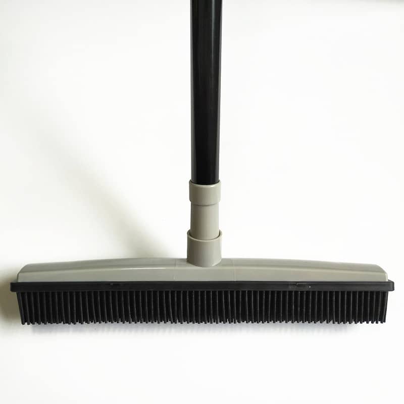 Clero pet accessories black broomstick broom with flexible bristles for effective cleaning
